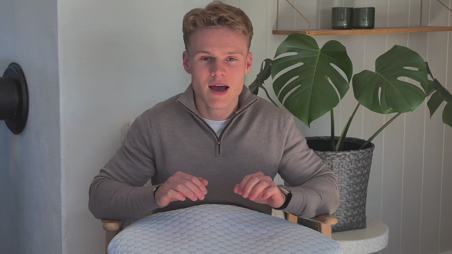 Last inn video: 